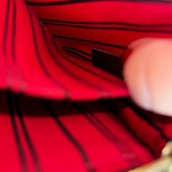 Authentic Louis Vuitton Neverfull PM clutch damier ebene red lining NEW - Picture 3 of 12